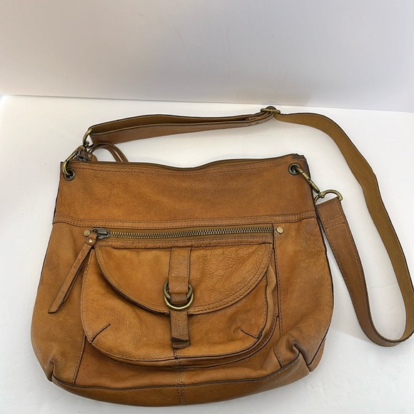 Fossil Handbags - Fossil Sasha Distressed Dark Tan Leather Large Crossbody Saddle Bag Purse